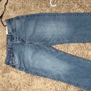Never worn size 10 American eagle jeans
